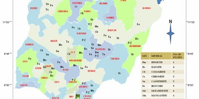 Mapa de nigèria mostrant els recursos minerals